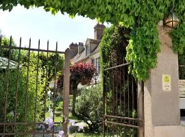 LOGIS - Hôtel Restaurant Les Tilleuls