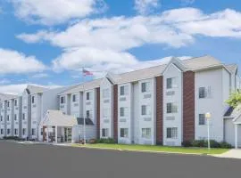 Microtel Inn & Suites by Wyndham Fond Du Lac