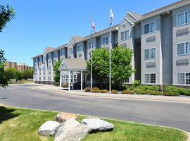 Microtel Inn & Suites by Wyndham Bloomington MSP Airport、にあるミネアポリス・セントポール国際空港 - MSPの周辺ホテル