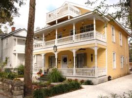 Victorian Luxury One Bedroom Apartment – luksusowy hotel w mieście St. Augustine