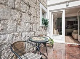 The Garden Rooms & Suites