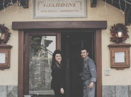 Ristorante Residence Giardini – tani hotel w mieście Piode