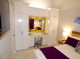 Beach Two Bedroom Loft Suite E29, serviced apartment in Ocho Rios