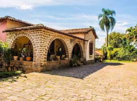 Pousada Fazenda Sant’Ana, hostal o pensión en Vinhedo