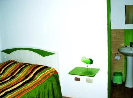 Hospedaje Harjeny, hotell i Trujillo