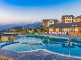 Rupakot Resort: Pokhara şehrinde bir aile oteli