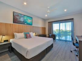 Best Western Plus North Lakes Hotel, hotel v destinaci North Lakes