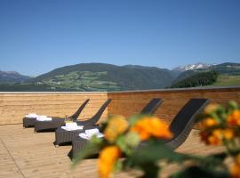 Hotel Tirolerhof, Hotel in Rodeneck
