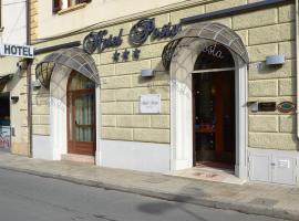 Hotel Posta, hotel v destinácii Cecina