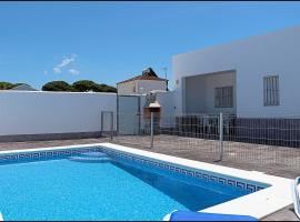 Casa Rural Zara III, country house in Conil de la Frontera