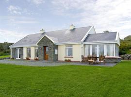 Lough Currane Cottage, hotel in Waterville