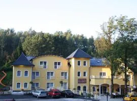 Gasthof & Hotel Wolfsegger