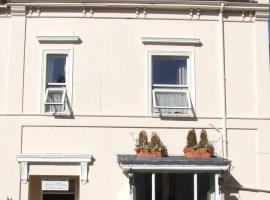 Hedley Villa Guest House, hotel em Leamington Spa