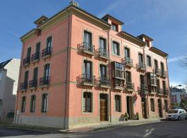 La Casona de Lazúrtegui โรงแรมในรีบาเดโอ