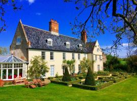 Swafield Hall, family hotel in Swafield