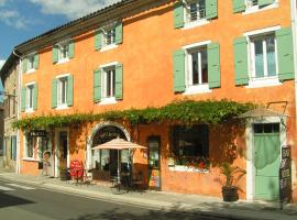 Hotel Des Sites, hotel v destinaci Salavas