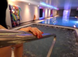 The Continental Hotel, Heathrow, hotel v destinaci Hounslow