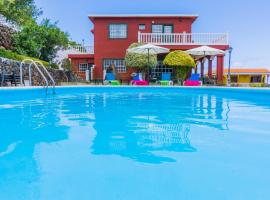 La Rivera Apartments