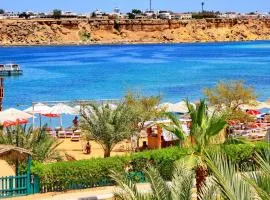 Turquoise Beach Hotel