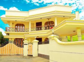 Metropolitan Serviced Villa, hotel i Kochi