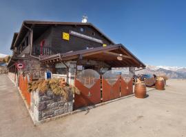 Albergo Ristorante Dosso Alto Passo Maniva – hotel w mieście Collio