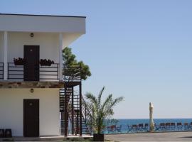 Bungalouri La Mare*** Saturn, resort in Mangalia