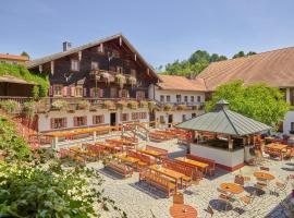 Gutshof Uttlau, cheap hotel in Haarbach