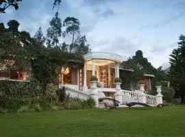 La Mirage Garden Hotel & Spa