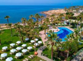 Aquamare Beach Hotel & Spa, hótel í Paphos City
