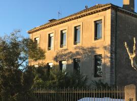 villa du chai studio pyrénées, hotel ieftin din Lézignan-Corbières