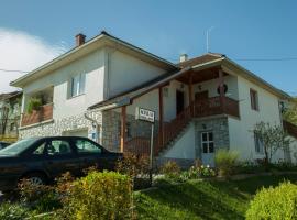 Rooms Maria, feriebolig ved stranden i Slunj