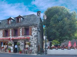 Hotel De La Poste, hotel v destinaci Saint-Martin-sous-Vigouroux