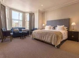 The George Hotel