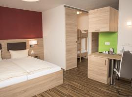 Gasthof zum Goldenen Lamm, hotel v destinaci Wettelsheim