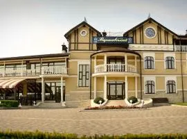 Park Hotel Warshawskiy