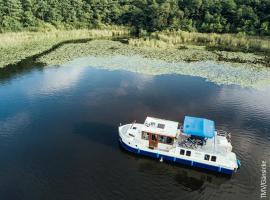 Kuhnle-Tours Bootshaus Zeuthen – łódź w mieście Zeuthen