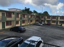 2 BEDROOM / 1 BATH ONLY 9 MILES TO NAVY BASE