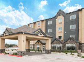 Microtel Inn & Suites by Wyndham Lubbock, מלון ליד נמל התעופה הבינלאומי לובוק פרסטון סמית' - LBB, לובוק