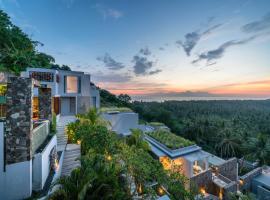 Svarga Resort Lombok, išskirtinio dizaino viešbutis mieste Senggigi
