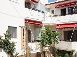 Arhondiko, cheap hotel in Sougia