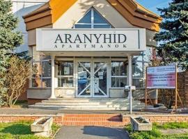 ARANYHÍD APARTMAN، فندق في سيوفوك