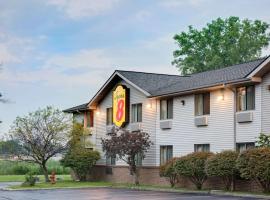 Super 8 by Wyndham Mentor/Cleveland Area, hotel v destinaci Mentor