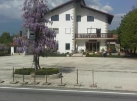 Guest House Hodak, viešbutis mieste Rakovica