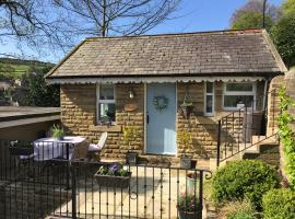 "The Lodge", Holmfirth, holiday home in Holmfirth