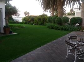 Haus Schaaf b&b, hotel near Dune 7, Walvis Bay