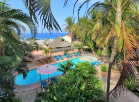 Hotel Santa Fe, hotel near Commercial Walkway, Puerto Escondido