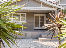 Leisurely Manor - spacious three bedroom home in Fremantle, hotel cerca de Universidad Murdoch, Fremantle