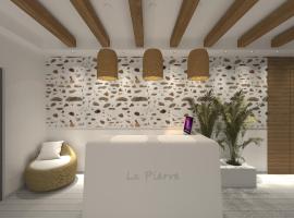 La Pierre, apartment in Limenaria