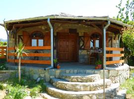 Mountain House Kastro, holiday rental in Kástron