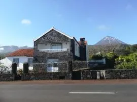 Alojamentos A Buraca